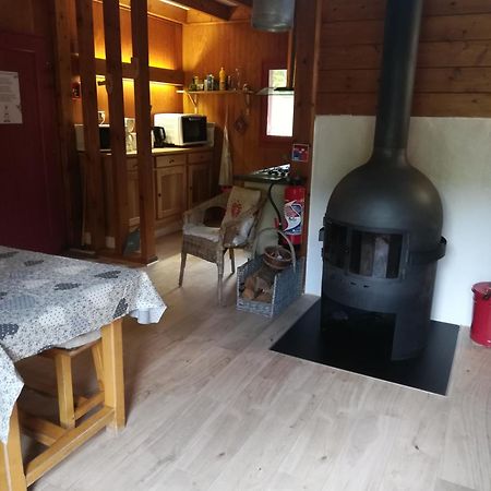 Les Chalets De La Foret D'Issaux Osse-en-Aspe Экстерьер фото